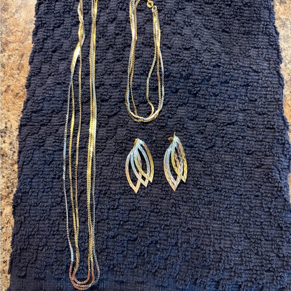 Elegant 16” Necklace, 7” Bracelet, & earrings that are  14kt Tri Gold Set